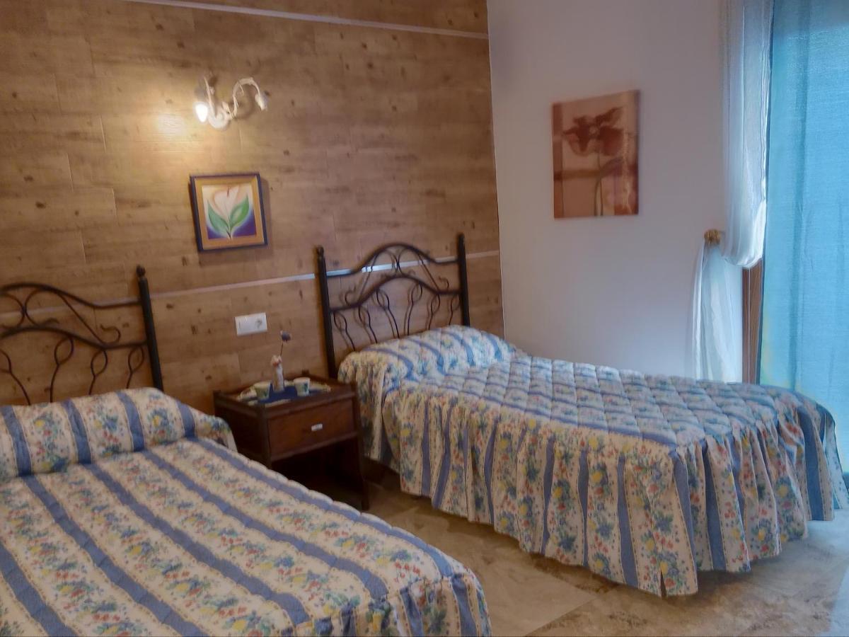 Cortijo Rural Molino El Tarahal Con Piscina Y Zonas Compartidas Ngoại thất bức ảnh