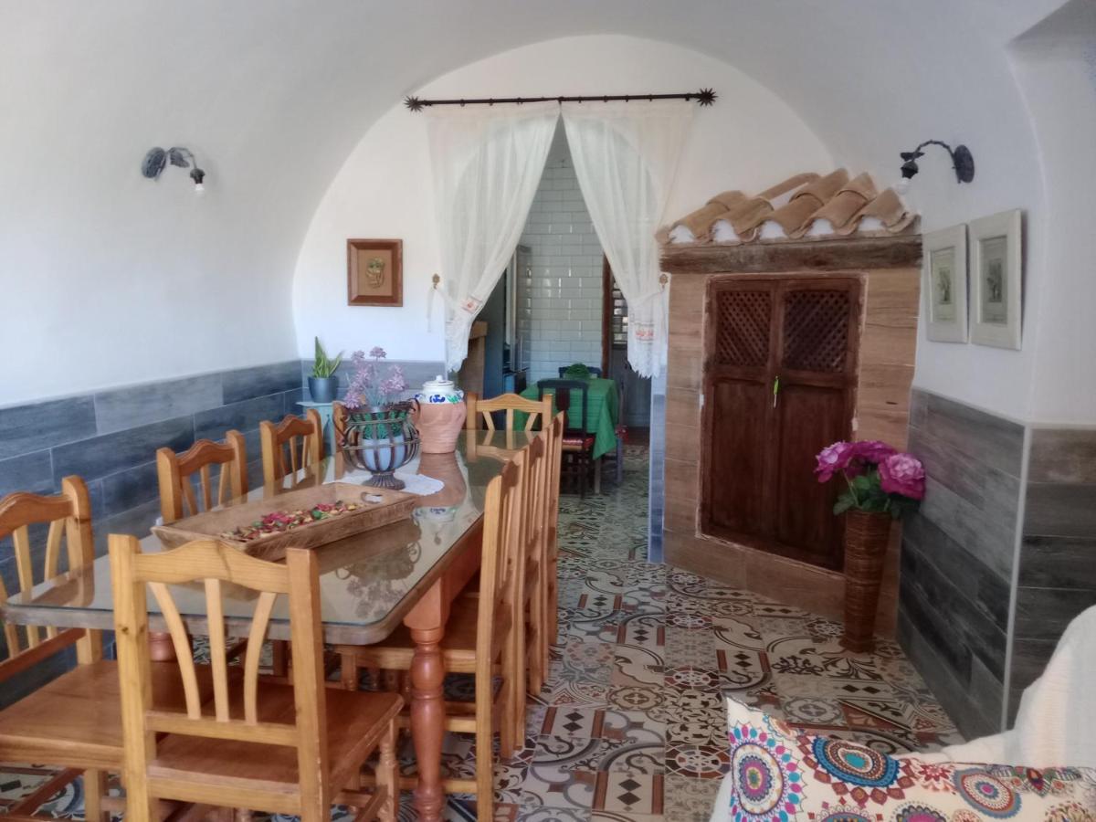 Cortijo Rural Molino El Tarahal Con Piscina Y Zonas Compartidas Ngoại thất bức ảnh
